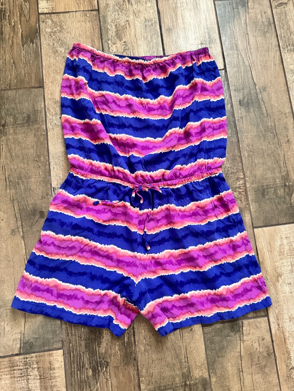 Tommy Bahama Striped Blue & Pink Strapless Romper Shorts Size Medium